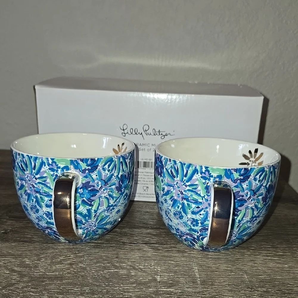 Lilly Pulitzer Blue and White Ceramic Mugs with Floral Design - Picture 5 of 7